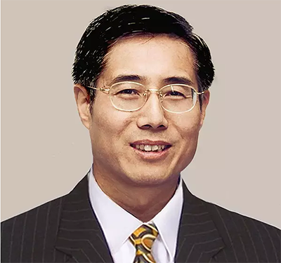 龙8-long8CEO陈春麟博士的专题报告在《药讯》杂志刊登